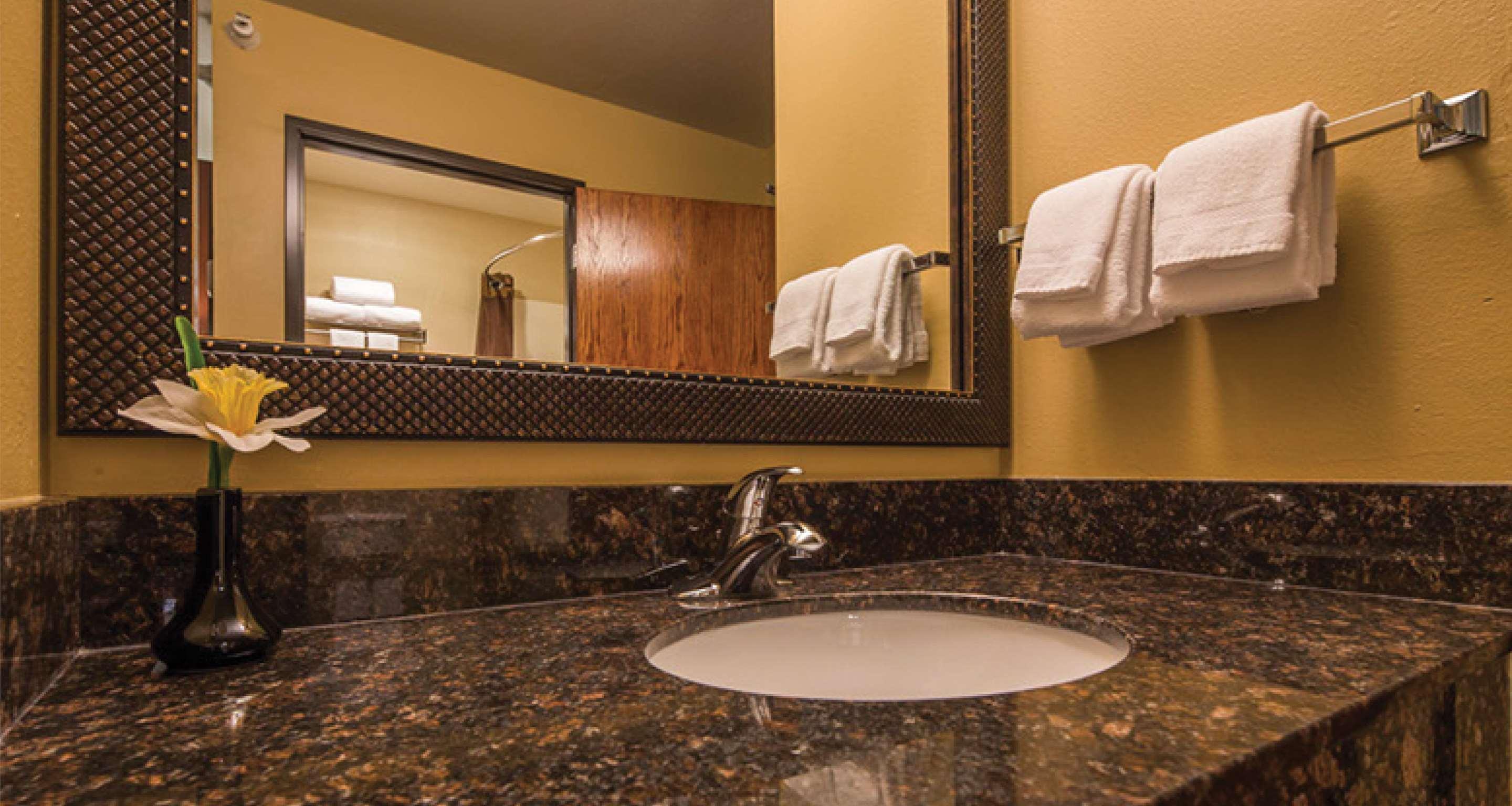 Best Western Plus Deer Park And 3*
